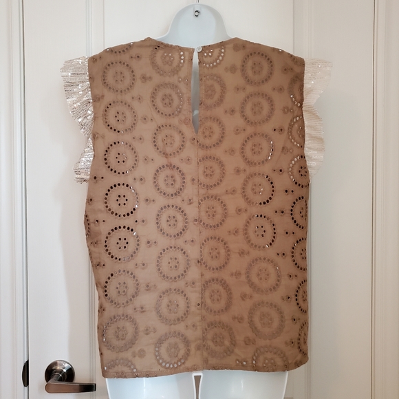 Piazza Italia Eyelet & Sequin Top - Picture 6 of 10